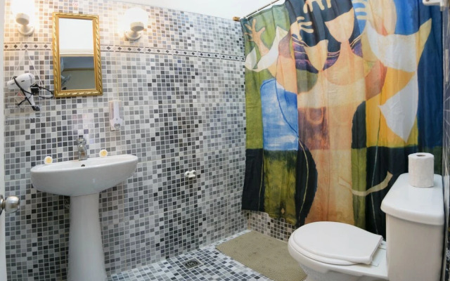 Hostal Leonel