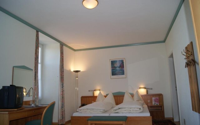Hotel de l'Ours Preles