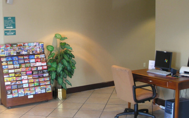 Ruskin Inn Tampa-Sun City Center