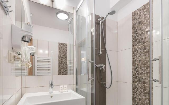 Borowy Dwór- Biznes, Spa & Fun