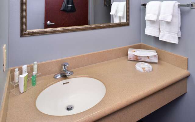 Best Western Plus Two Rivers Hotel & Suites