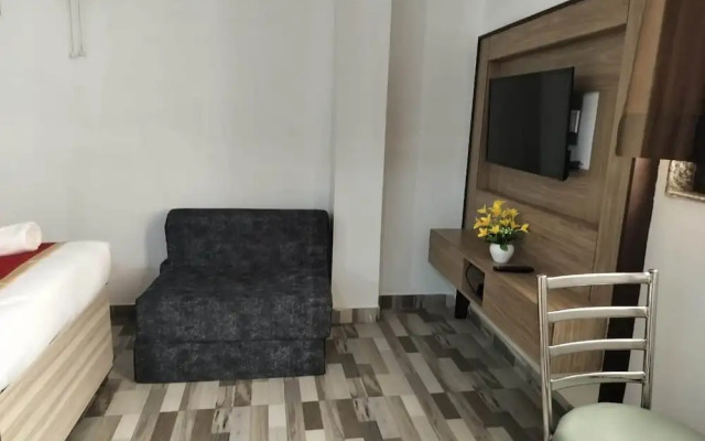 Hotel Clink