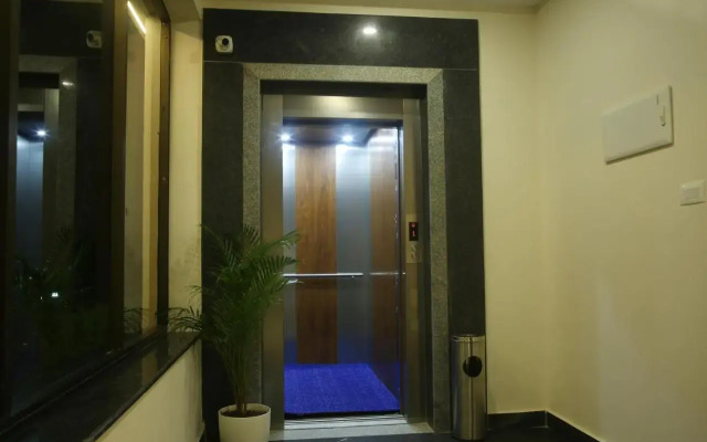 PARK IRIS HOTELS, Bharathi Nagar