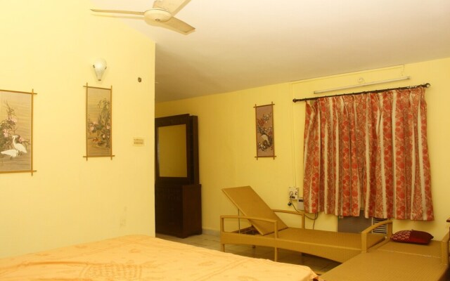 Deccan Farm House by TripThrill