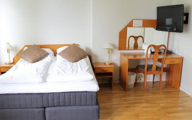 Stoltzen Hotel  Apartments