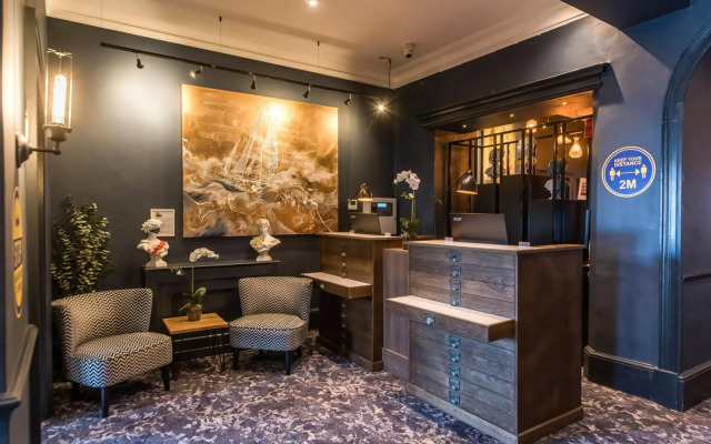 Abbey Hotel