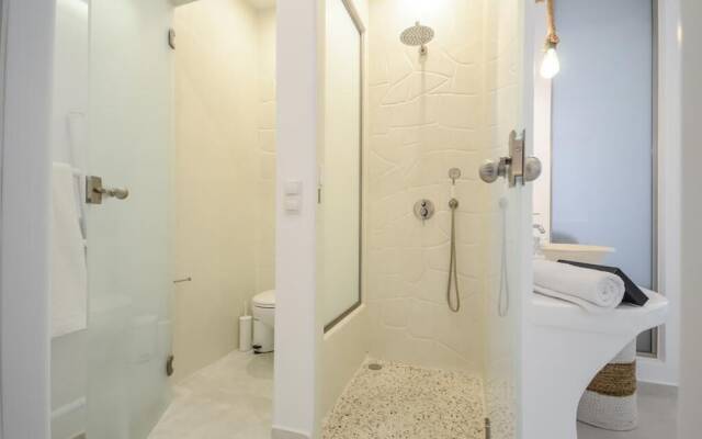 Smirida Suites