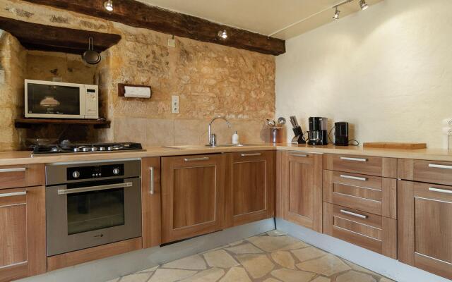 Quaint Mansion in Aquitaine estate with private garden