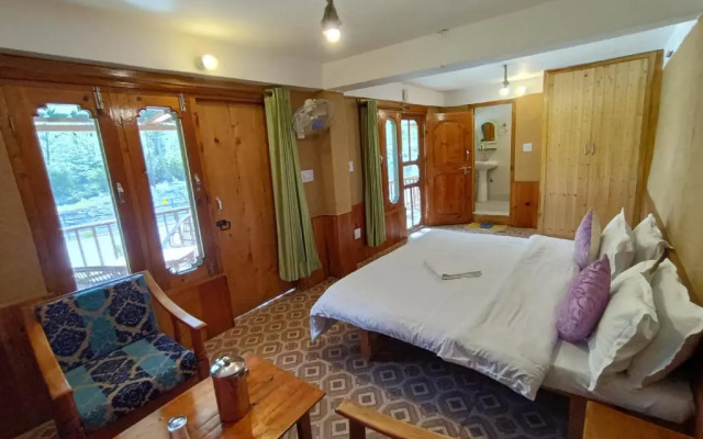 Sharda Resort-Tirthan Valley