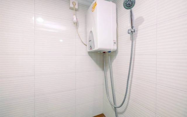 Cozy Living Studio Apartment At Margonda Residence 3