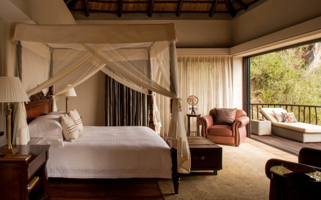 Отель Four Seasons Safari Lodge Serengeti