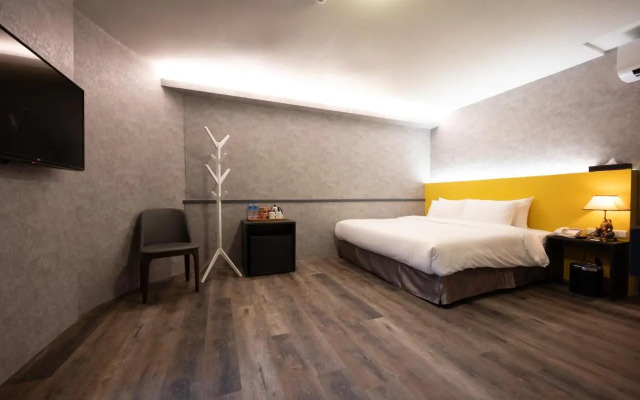 Yilan East Motel