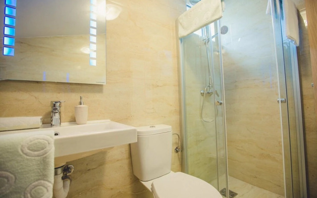 Nino Superior, Standard Triple Studio With sea View, No.5