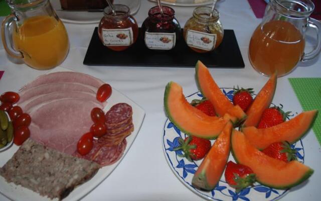 Chambres dhôtes CLAUDEL Marie-Noelle