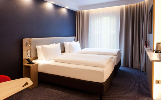 Holiday Inn Express Munich - Olympiapark, an IHG Hotel