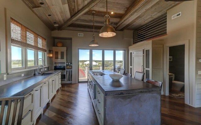 305 Carolina Boulevard