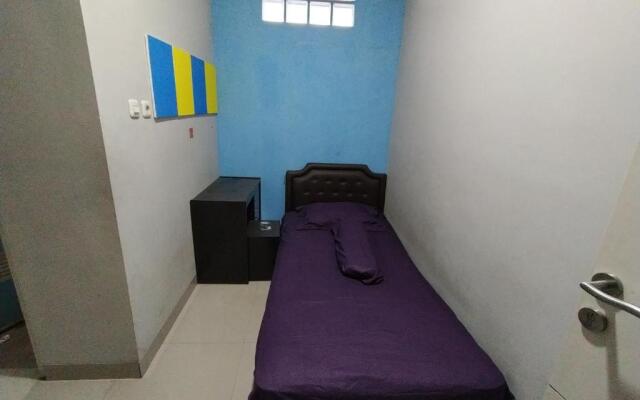 OYO Life 2736 Pondok Klara