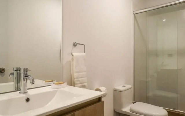 w Extraordinary 2BR w Balcony in Miraflores