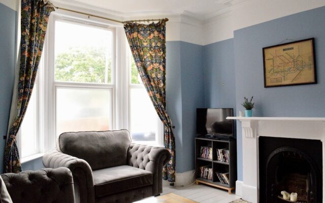 3 Bedroom House With Garden