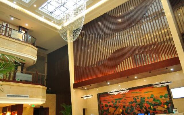 Wei Shan Lake Hotel