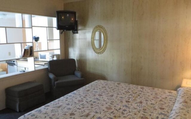 Royal Palms Motel