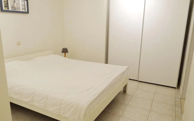 Apartment in Nieuwpoort by the Beach