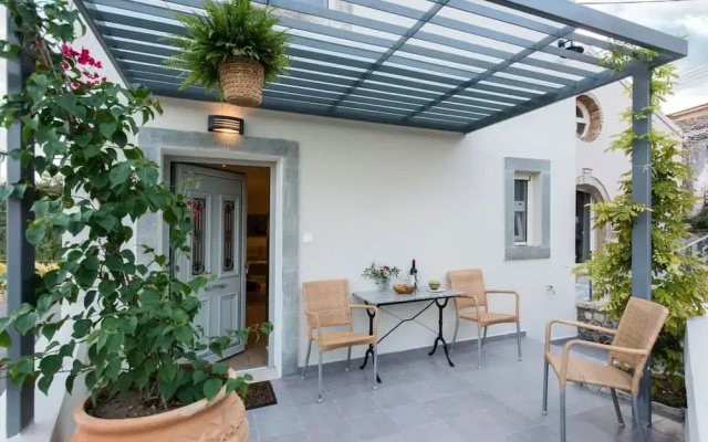 Iliopetra House 2 - Corfu Retreat With Jacuzzi