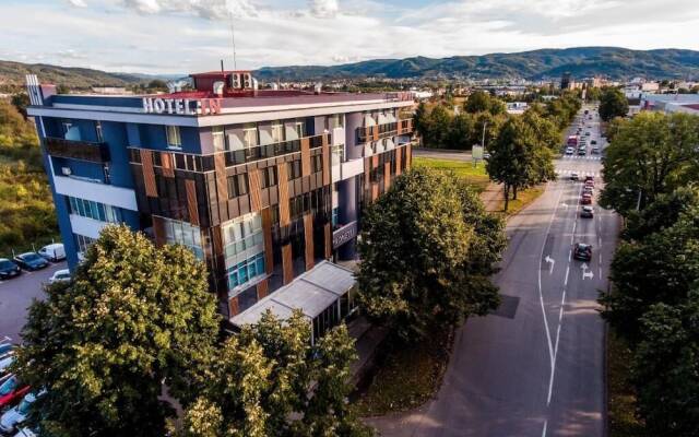Hotel IN