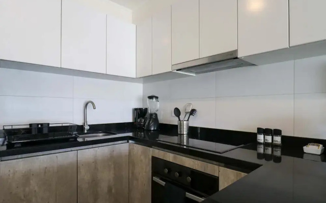 Fabulous 2BR With Balcony in Barranco