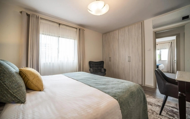 Yaya Hotel and Apartments