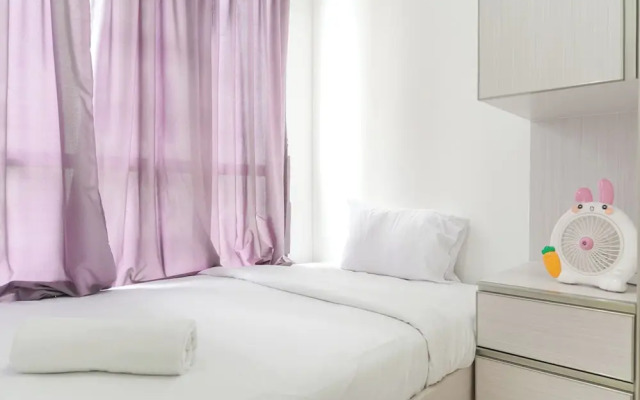 Homey And Modern Design 2Br Apartment At M-Town Residence