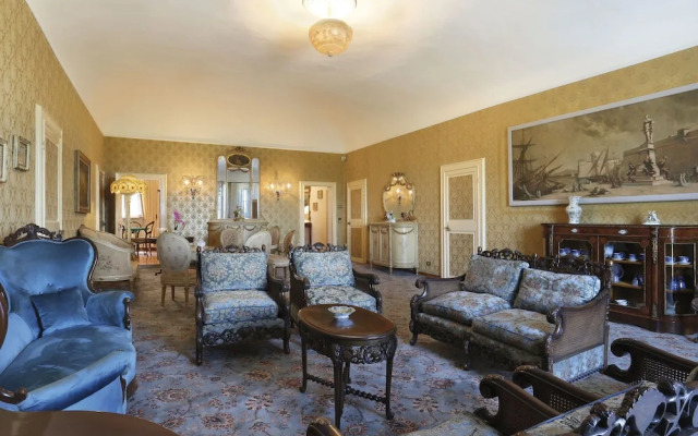 Villa La Guardia Vecchia Crespina Lorenzana