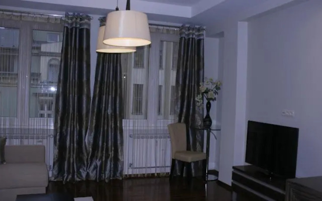 City Center Apartment