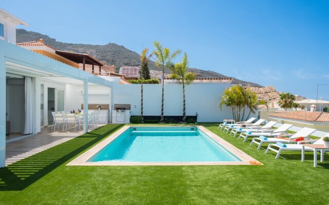 Villa Valentina Ocean View Heated Pool