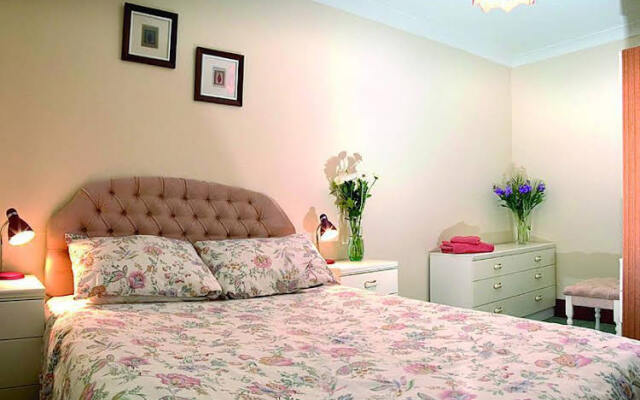 Quayside Close Holiday Apartments