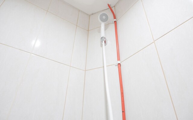 Nice And Stylisth Studio At Osaka Riverview Pik 2 Apartment