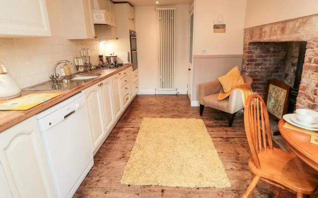 Bridge End Bothy