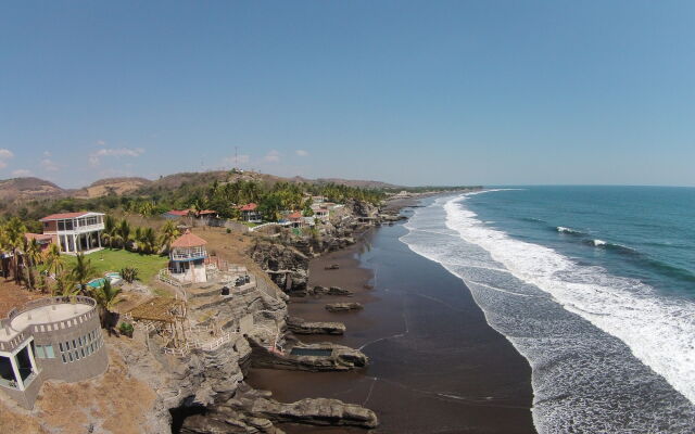 Hotel Los Farallones