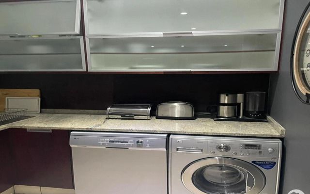 Luxury Apartment - Michelangelo Towers