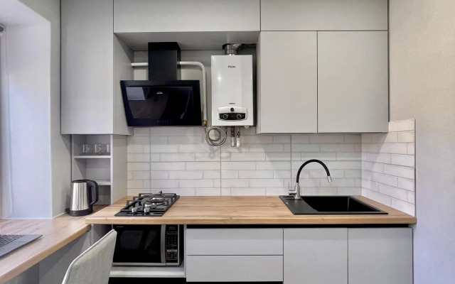 Апартаменты комфорт Клевер Горького 2