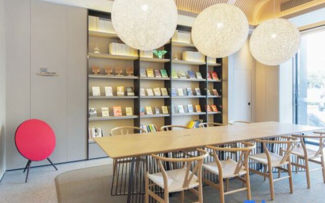 JI Hotel (Xiamen Liangan Financial Center)