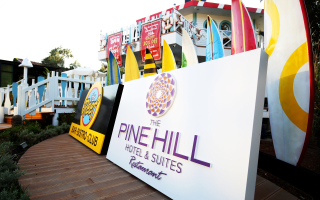 The PINEHILL Hotel & Suites