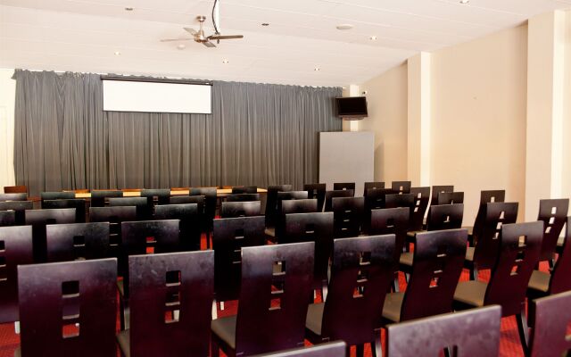 Country Comfort Mt Gambier International