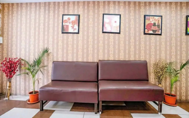 Hotel Gargi Deluxe