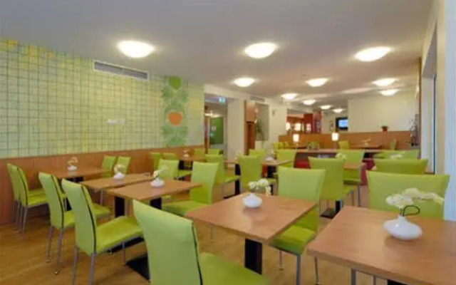 B&B Hotel Frankfurt-West