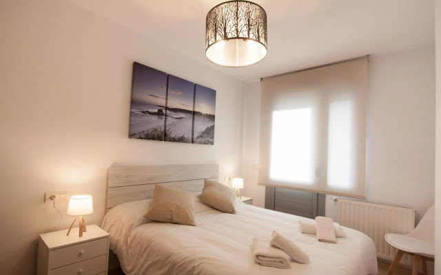 Cuquiellu, apartamento con piscina, 3km playa