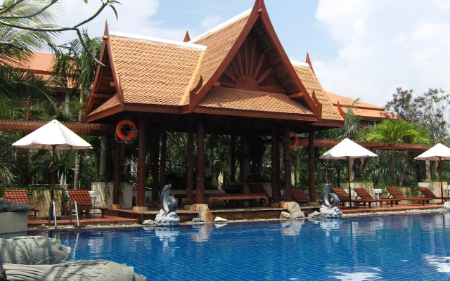 Mae Pim Resort Hotel