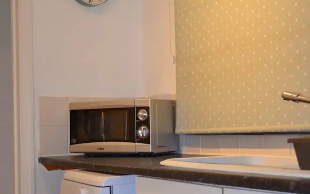 People Boxes Apartments - 74 Highbury