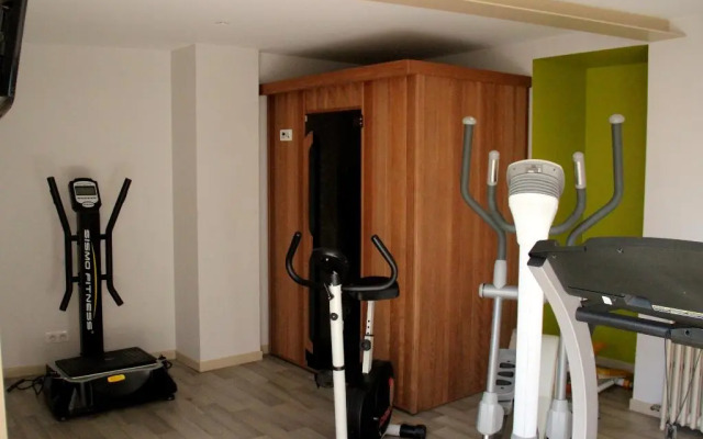 Logis Hotel Le Cheval Noir