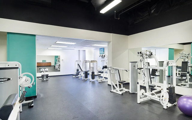 Ilikai Hotel & Luxury Suites